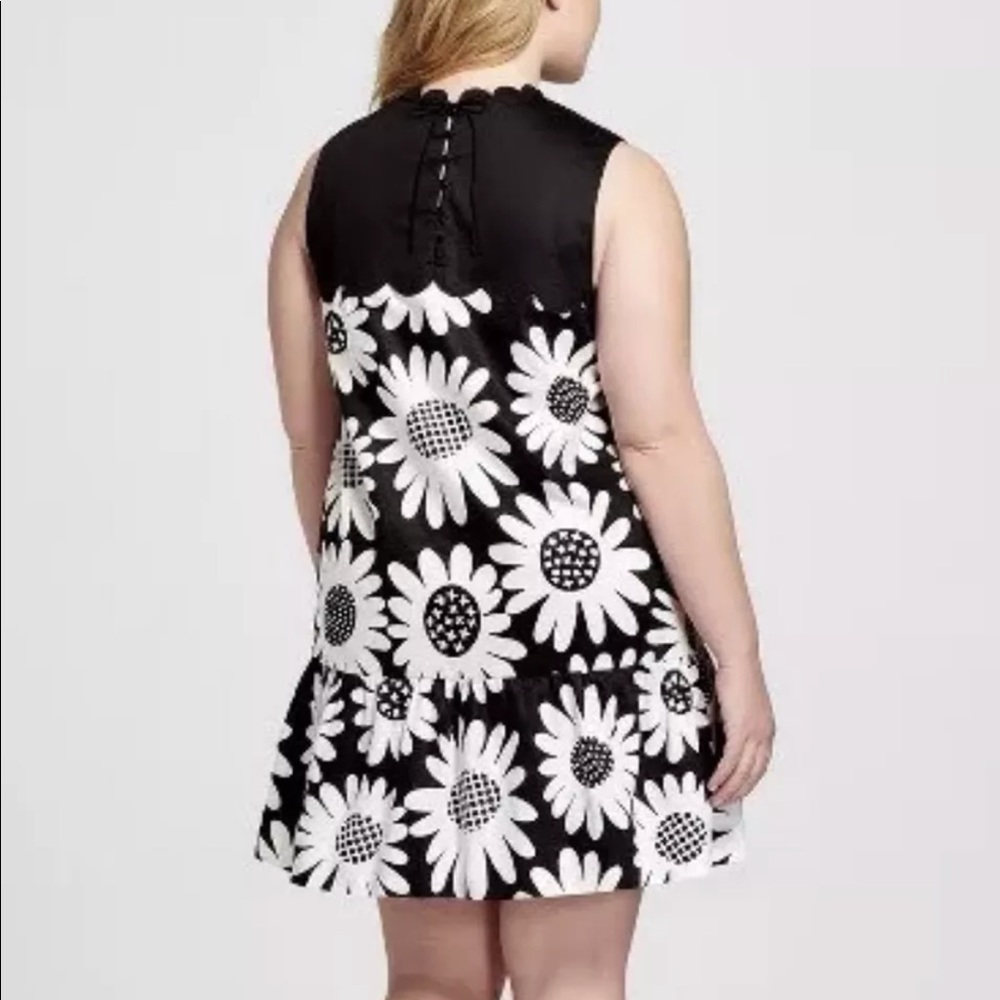 Victoria Beckham for Target Mod floral dress 3X - Picture 2 of 7